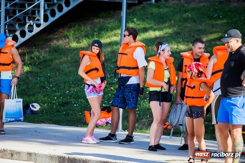 Zdjęcie w galerii na portalu naszraciborz.pl: W sześć godzin dookoła Raciborza kajakiem wiadomości z regionu