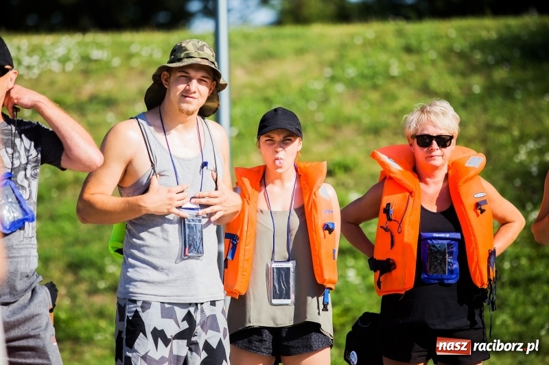 Zdjęcie w galerii na portalu naszraciborz.pl: W sześć godzin dookoła Raciborza kajakiem wiadomości z regionu