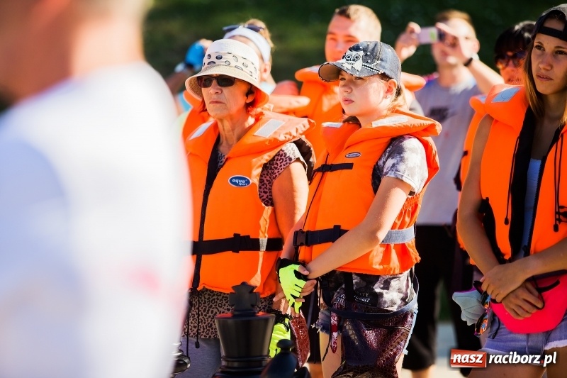 Zdjęcie w galerii na portalu naszraciborz.pl: W sześć godzin dookoła Raciborza kajakiem wiadomości z regionu