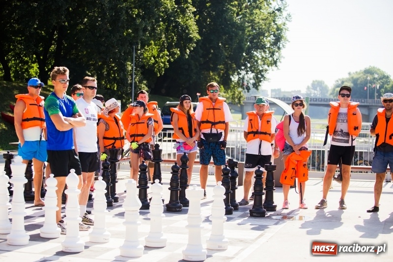 Zdjęcie w galerii na portalu naszraciborz.pl: W sześć godzin dookoła Raciborza kajakiem wiadomości z regionu