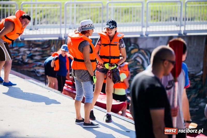 Zdjęcie w galerii na portalu naszraciborz.pl: W sześć godzin dookoła Raciborza kajakiem wiadomości z regionu