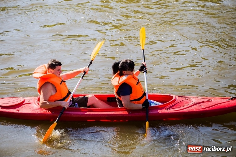 Zdjęcie w galerii na portalu naszraciborz.pl: W sześć godzin dookoła Raciborza kajakiem wiadomości z regionu