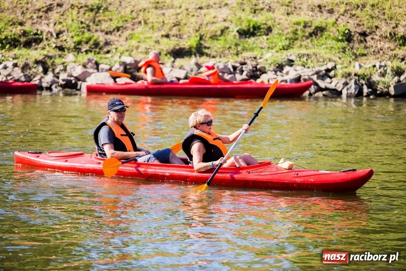 Zdjęcie w galerii na portalu naszraciborz.pl: W sześć godzin dookoła Raciborza kajakiem wiadomości z regionu