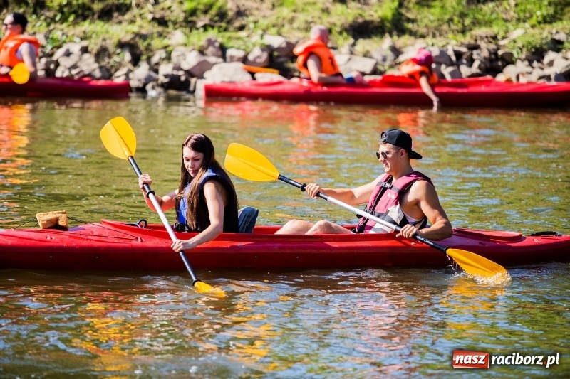 Zdjęcie w galerii na portalu naszraciborz.pl: W sześć godzin dookoła Raciborza kajakiem wiadomości z regionu