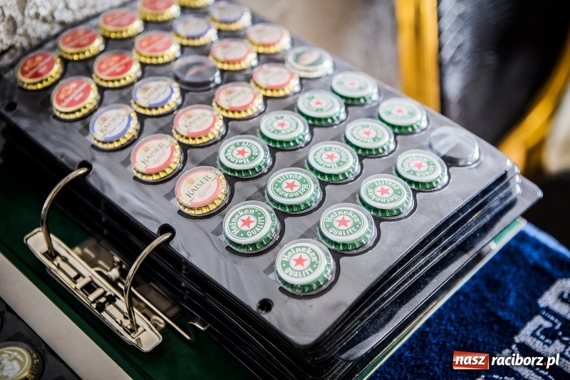 Zdjęcie w galerii na portalu naszraciborz.pl: Trwa Międzynarodowa Giełda Birofiliów wiadomości z regionu