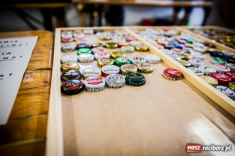 Zdjęcie w galerii na portalu naszraciborz.pl: Trwa Międzynarodowa Giełda Birofiliów wiadomości z regionu