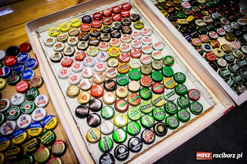 Zdjęcie w galerii na portalu naszraciborz.pl: Trwa Międzynarodowa Giełda Birofiliów wiadomości z regionu