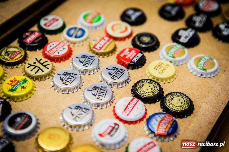 Zdjęcie w galerii na portalu naszraciborz.pl: Trwa Międzynarodowa Giełda Birofiliów wiadomości z regionu