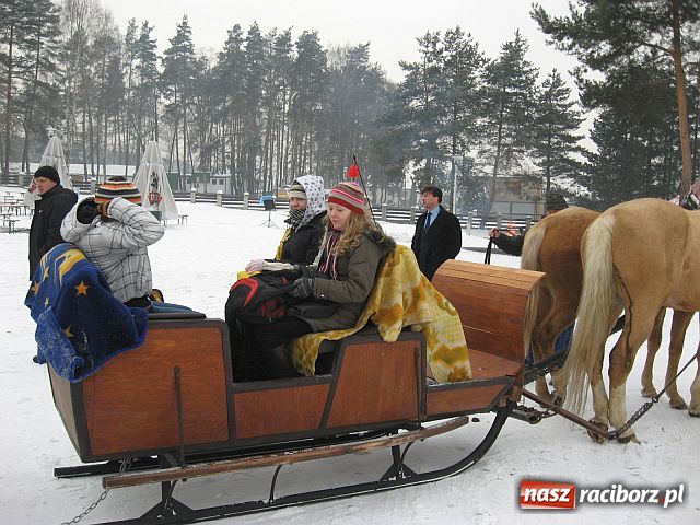 Zdjęcie w galerii na portalu naszraciborz.pl: Kulig umilił im czas ferii wiadomości z regionu