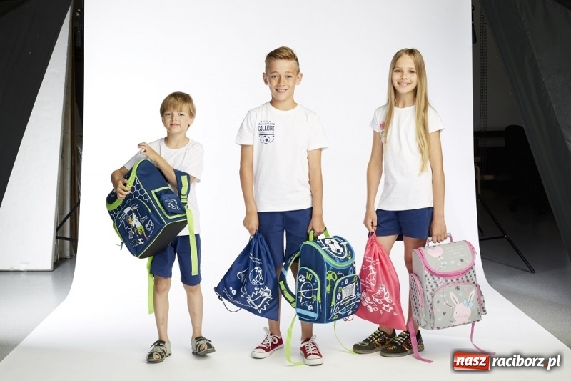 Zdjęcie w galerii na portalu naszraciborz.pl: Porządny tornister z wyposażeniem i niezbędnikiem higienicznym już w Rossmannie  wiadomości z regionu