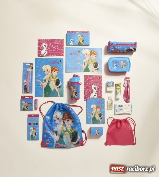 Zdjęcie w galerii na portalu naszraciborz.pl: Porządny tornister z wyposażeniem i niezbędnikiem higienicznym już w Rossmannie  wiadomości z regionu