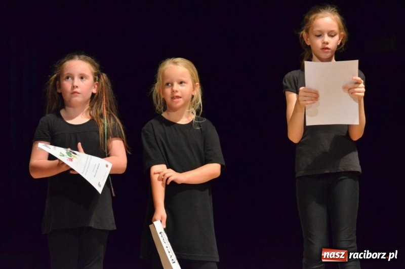 Zdjęcie w galerii na portalu naszraciborz.pl: Wulkan energii, humoru i talentu na warsztatach teatralnych w Raciborskim Centrum Kultury wiadomości z regionu