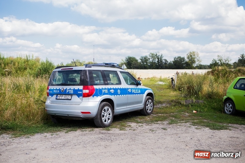 Zdjęcie w galerii na portalu naszraciborz.pl: W Raciborzu-Sudole, tak zwanej Nowej Psince, znaleziono zwłoki mężczyzny wiadomości z regionu