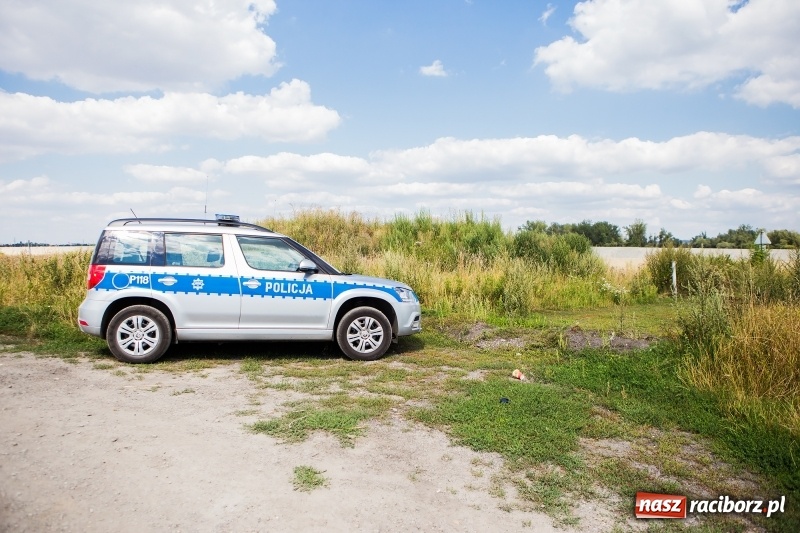 Zdjęcie w galerii na portalu naszraciborz.pl: W Raciborzu-Sudole, tak zwanej Nowej Psince, znaleziono zwłoki mężczyzny wiadomości z regionu