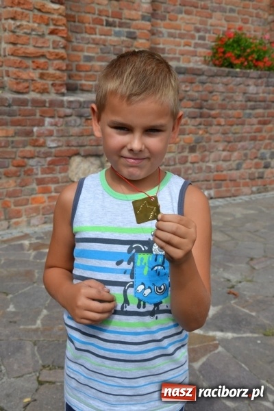 Zdjęcie w galerii na portalu naszraciborz.pl: Spotkanie z płatnerzem, czyli letnia akcja Zamkowe Zuchy 2017 na Zamku Piastowskim wiadomości z regionu