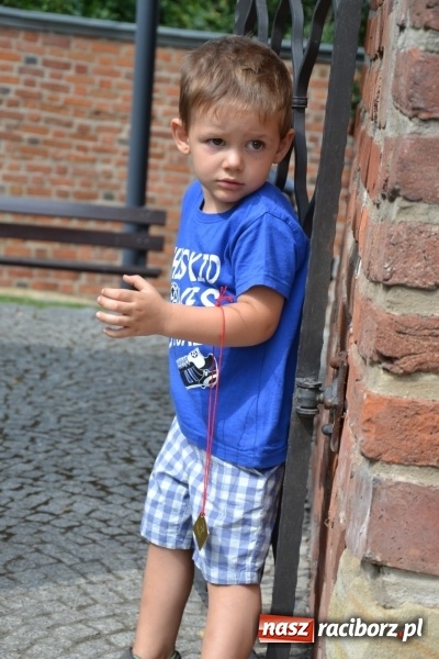 Zdjęcie w galerii na portalu naszraciborz.pl: Spotkanie z płatnerzem, czyli letnia akcja Zamkowe Zuchy 2017 na Zamku Piastowskim wiadomości z regionu