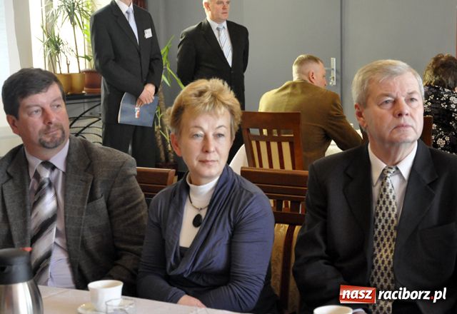 Zdjęcie w galerii na portalu naszraciborz.pl: Obrona Cywilna dziś świętuje wiadomości z regionu