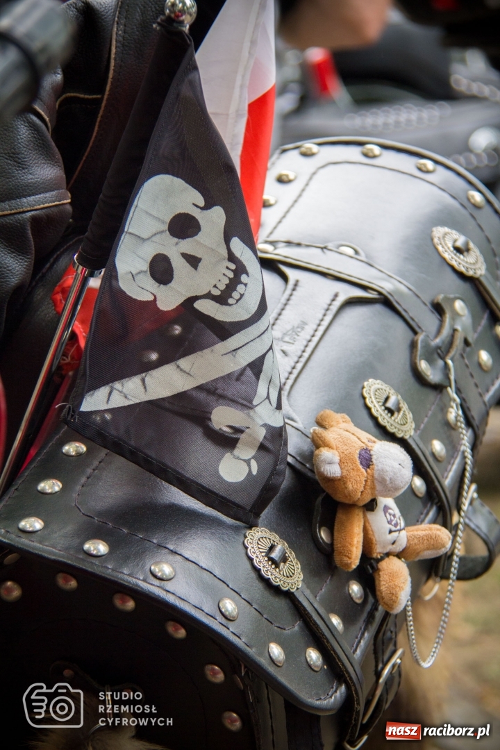 Zdjęcie w galerii na portalu naszraciborz.pl: Duża grupa raciborzan na pielgrzymce motocyklistów na Górę św. Anny wiadomości z regionu