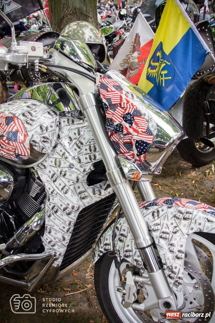 Zdjęcie w galerii na portalu naszraciborz.pl: Duża grupa raciborzan na pielgrzymce motocyklistów na Górę św. Anny wiadomości z regionu