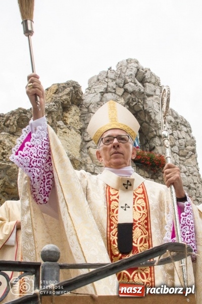 Zdjęcie w galerii na portalu naszraciborz.pl: Duża grupa raciborzan na pielgrzymce motocyklistów na Górę św. Anny wiadomości z regionu