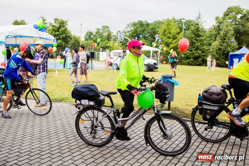 Zdjęcie w galerii na portalu naszraciborz.pl: Rowerem ku zdrowiu. Tęcza zaprasza na festyn  wiadomości z regionu