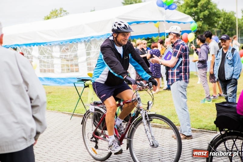 Zdjęcie w galerii na portalu naszraciborz.pl: Rowerem ku zdrowiu. Tęcza zaprasza na festyn  wiadomości z regionu