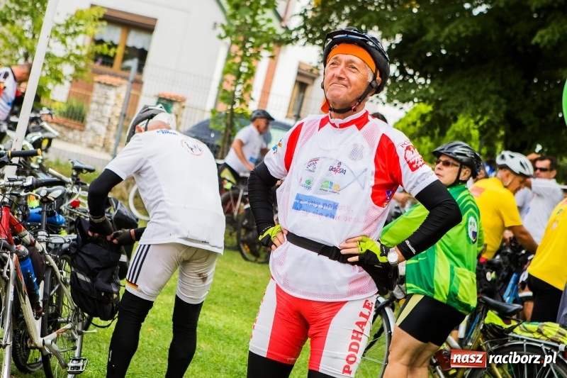 Zdjęcie w galerii na portalu naszraciborz.pl: Rowerem ku zdrowiu. Tęcza zaprasza na festyn  wiadomości z regionu
