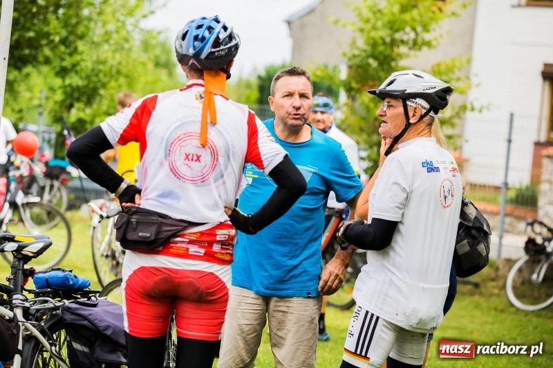 Zdjęcie w galerii na portalu naszraciborz.pl: Rowerem ku zdrowiu. Tęcza zaprasza na festyn  wiadomości z regionu