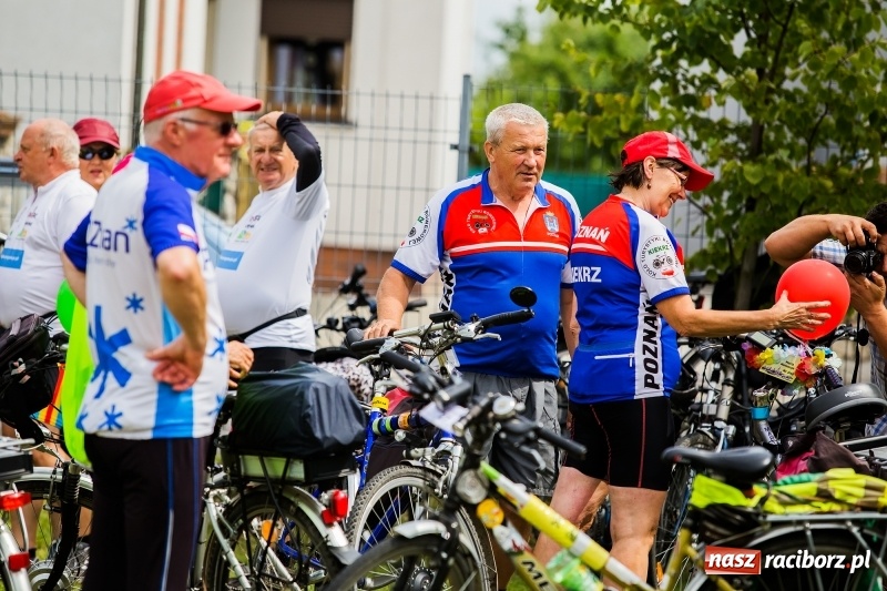 Zdjęcie w galerii na portalu naszraciborz.pl: Rowerem ku zdrowiu. Tęcza zaprasza na festyn  wiadomości z regionu