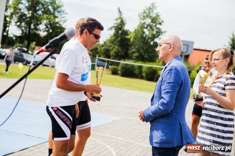 Zdjęcie w galerii na portalu naszraciborz.pl: Rowerem ku zdrowiu. Tęcza zaprasza na festyn  wiadomości z regionu