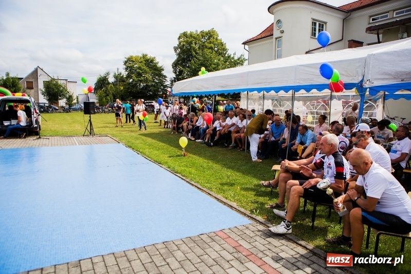 Zdjęcie w galerii na portalu naszraciborz.pl: Rowerem ku zdrowiu. Tęcza zaprasza na festyn  wiadomości z regionu