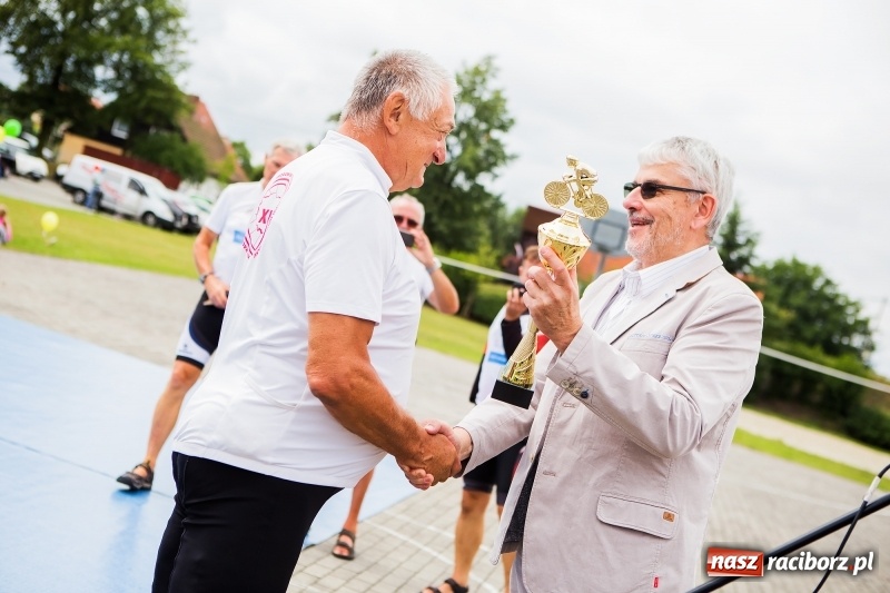 Zdjęcie w galerii na portalu naszraciborz.pl: Rowerem ku zdrowiu. Tęcza zaprasza na festyn  wiadomości z regionu