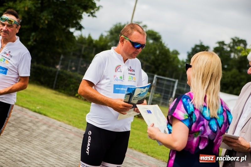 Zdjęcie w galerii na portalu naszraciborz.pl: Rowerem ku zdrowiu. Tęcza zaprasza na festyn  wiadomości z regionu