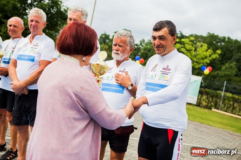 Zdjęcie w galerii na portalu naszraciborz.pl: Rowerem ku zdrowiu. Tęcza zaprasza na festyn  wiadomości z regionu