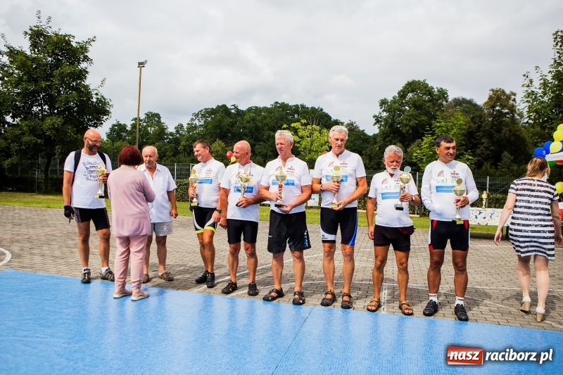 Zdjęcie w galerii na portalu naszraciborz.pl: Rowerem ku zdrowiu. Tęcza zaprasza na festyn  wiadomości z regionu