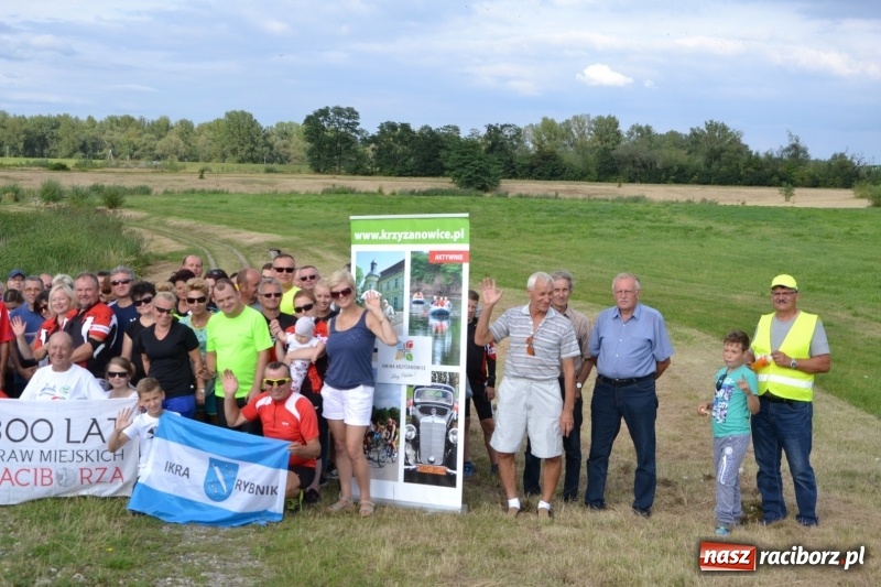 Zdjęcie w galerii na portalu naszraciborz.pl: Ponad 250 rowerzystów na trasie rajdu gminy Krzyżanowice i firmy Alas Utex wiadomości z regionu
