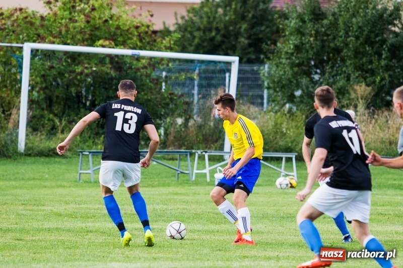 Zdjęcie w galerii na portalu naszraciborz.pl: Kuźnia w Pawłowie nie odpuszczała, dzięki czemu wygrała wiadomości z regionu