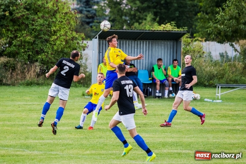 Zdjęcie w galerii na portalu naszraciborz.pl: Kuźnia w Pawłowie nie odpuszczała, dzięki czemu wygrała wiadomości z regionu