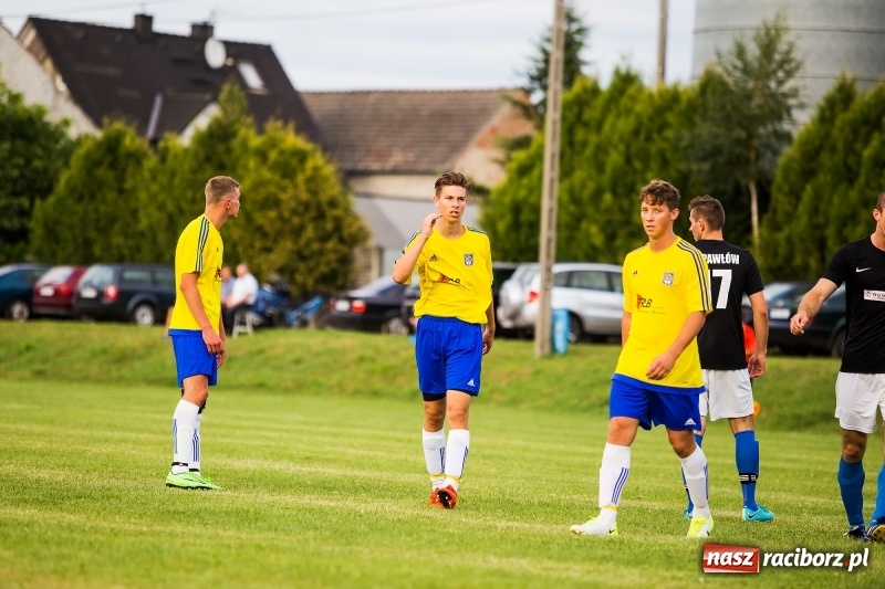 Zdjęcie w galerii na portalu naszraciborz.pl: Kuźnia w Pawłowie nie odpuszczała, dzięki czemu wygrała wiadomości z regionu