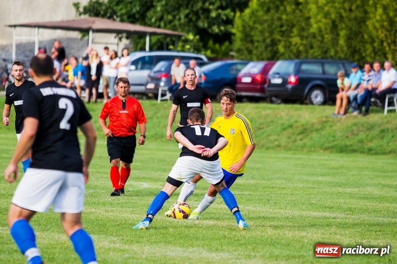 Zdjęcie w galerii na portalu naszraciborz.pl: Kuźnia w Pawłowie nie odpuszczała, dzięki czemu wygrała wiadomości z regionu