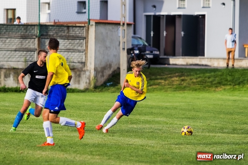 Zdjęcie w galerii na portalu naszraciborz.pl: Kuźnia w Pawłowie nie odpuszczała, dzięki czemu wygrała wiadomości z regionu