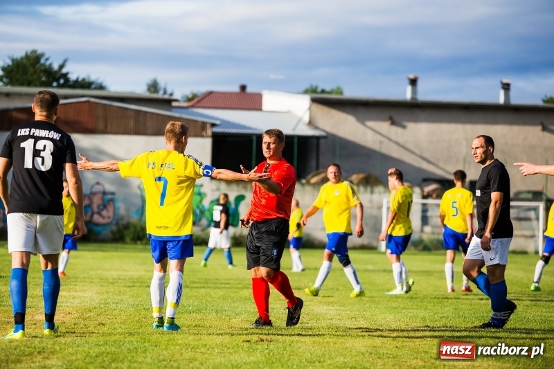 Zdjęcie w galerii na portalu naszraciborz.pl: Kuźnia w Pawłowie nie odpuszczała, dzięki czemu wygrała wiadomości z regionu