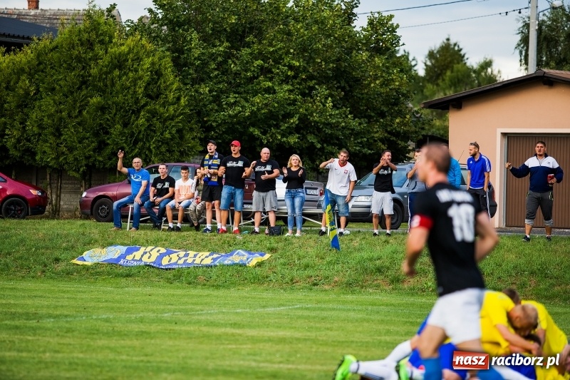 Zdjęcie w galerii na portalu naszraciborz.pl: Kuźnia w Pawłowie nie odpuszczała, dzięki czemu wygrała wiadomości z regionu