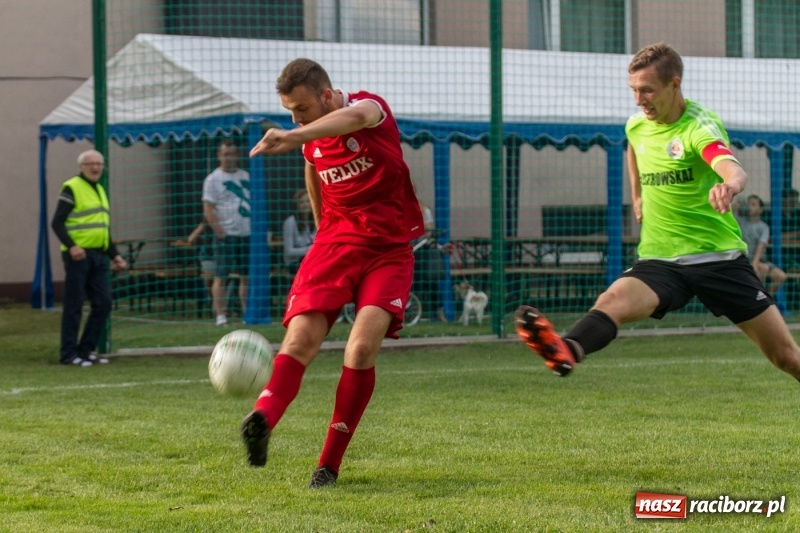 Zdjęcie w galerii na portalu naszraciborz.pl: Krzanowice musiały uznać wyższość gości z Rogowa  wiadomości z regionu