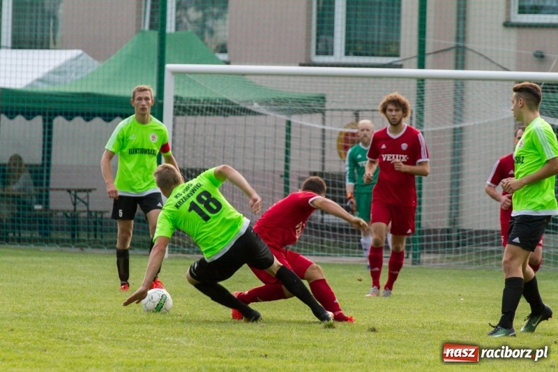 Zdjęcie w galerii na portalu naszraciborz.pl: Krzanowice musiały uznać wyższość gości z Rogowa  wiadomości z regionu