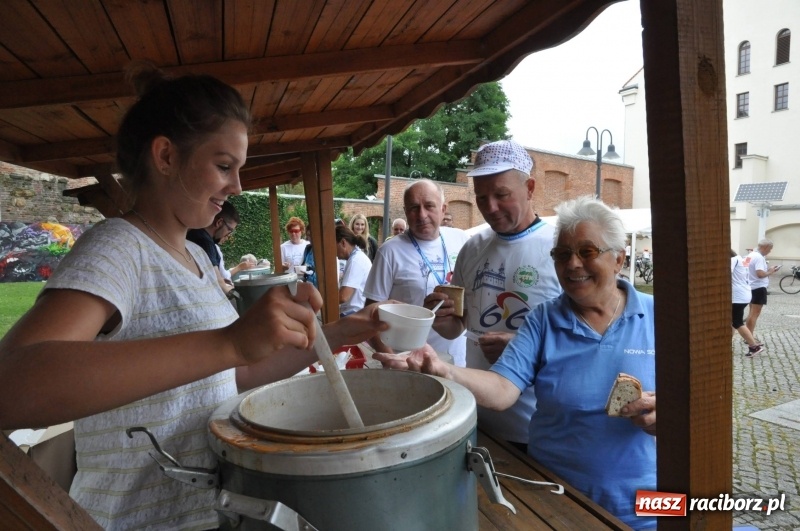 Zdjęcie w galerii na portalu naszraciborz.pl: Pół tysiąca cyklistów zwiedzi ziemię raciborską. Trwa 66 Centralny Zlot Turystów Kolarzy PTTK wiadomości z regionu