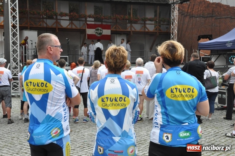 Zdjęcie w galerii na portalu naszraciborz.pl: Pół tysiąca cyklistów zwiedzi ziemię raciborską. Trwa 66 Centralny Zlot Turystów Kolarzy PTTK wiadomości z regionu