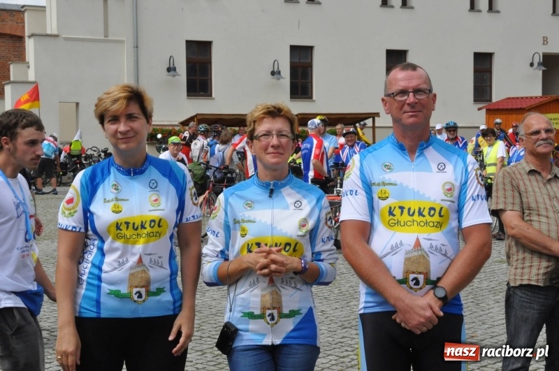 Zdjęcie w galerii na portalu naszraciborz.pl: Pół tysiąca cyklistów zwiedzi ziemię raciborską. Trwa 66 Centralny Zlot Turystów Kolarzy PTTK wiadomości z regionu