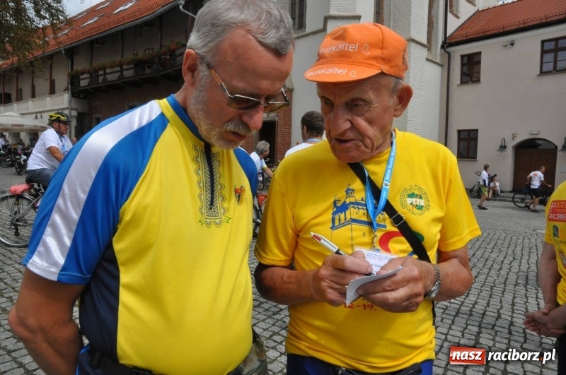 Zdjęcie w galerii na portalu naszraciborz.pl: Pół tysiąca cyklistów zwiedzi ziemię raciborską. Trwa 66 Centralny Zlot Turystów Kolarzy PTTK wiadomości z regionu