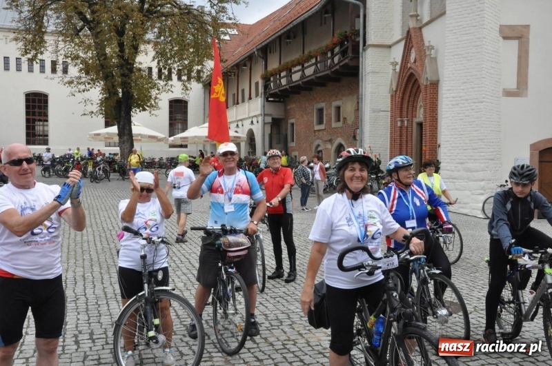 Zdjęcie w galerii na portalu naszraciborz.pl: Pół tysiąca cyklistów zwiedzi ziemię raciborską. Trwa 66 Centralny Zlot Turystów Kolarzy PTTK wiadomości z regionu